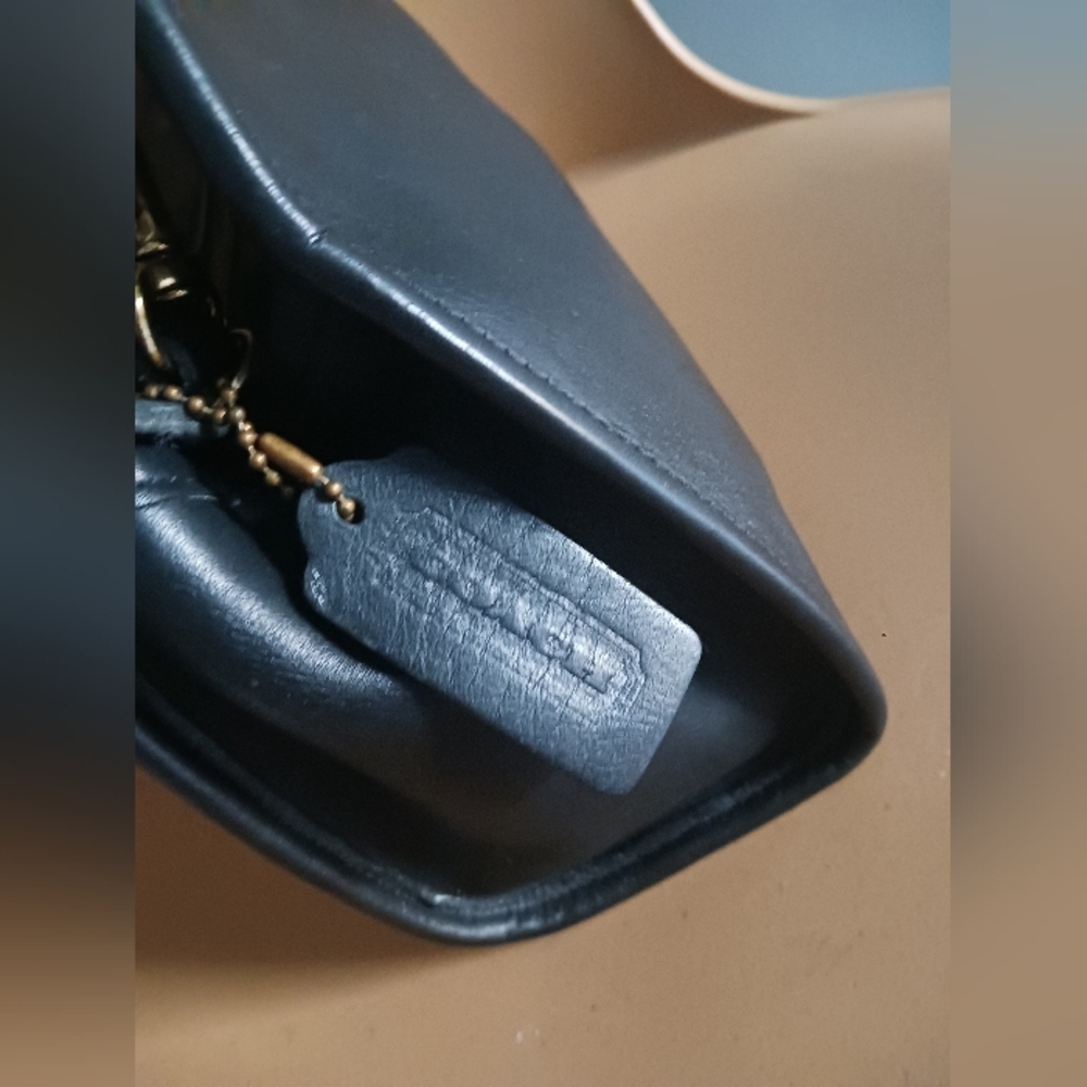 Coach 90s Carusel 9942, Crossbody Bag, Vintage - Picture 8 of 16